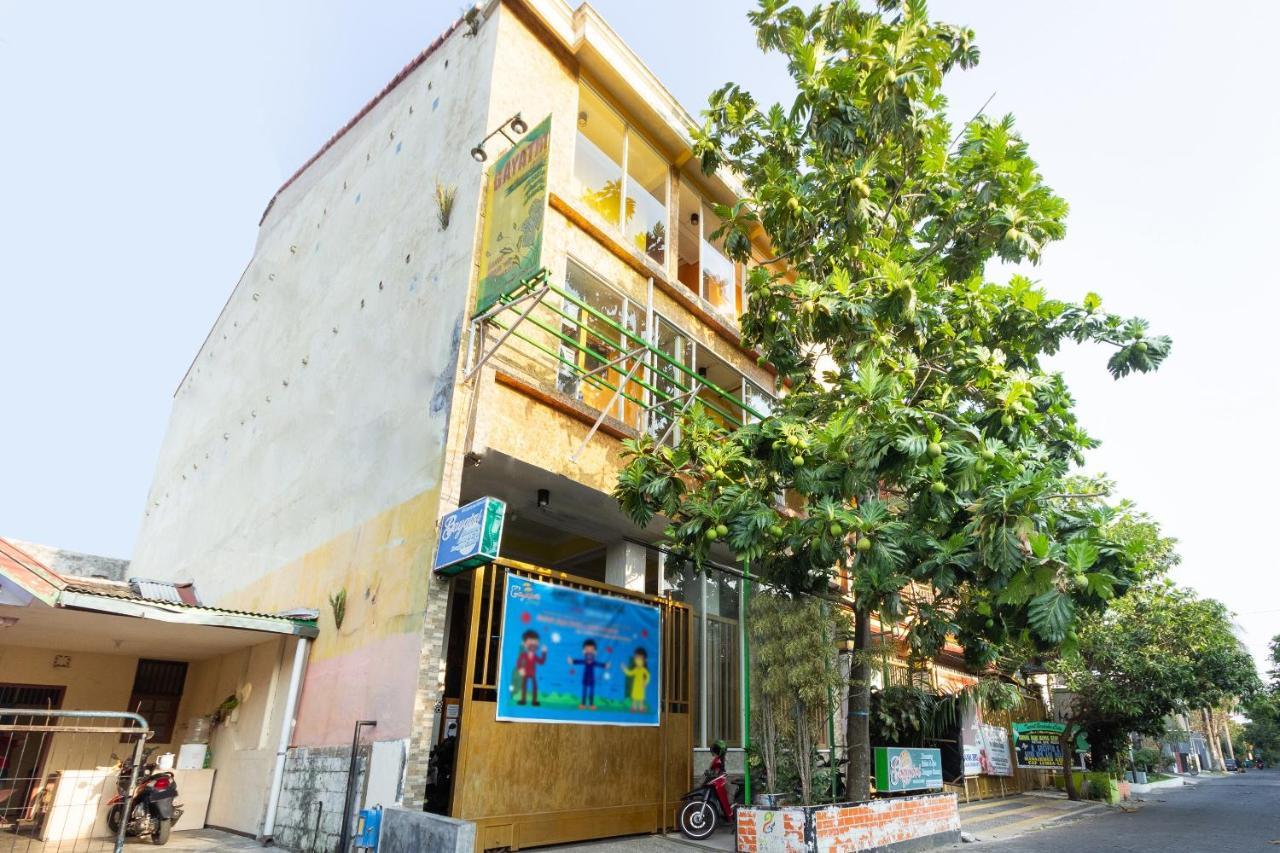 Homestay Gayatri Sawojajar Near Univ Negeri Malang Kampus 2 Mitra Reddoorz Buitenkant foto